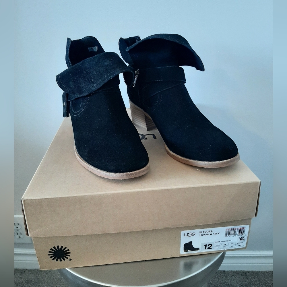UGG W Elora boots Sz 12